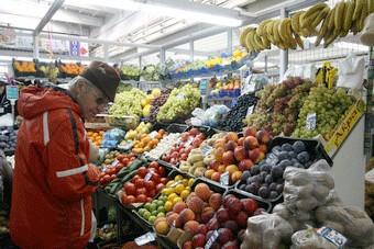 Еврокомиссия требует отменить запрет на импорт овощей в Россию