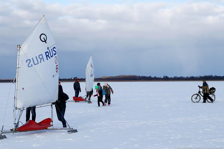 В погоне за ветром: как прошел зимний чемпионат по парусным видам спорта