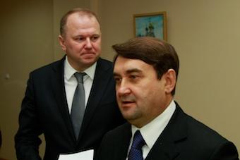 Цуканов: вопрос "дозволов" будет решен в течение недели