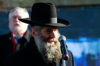 Еврейская община обратилась в полицию в связи с осквернением памятника в Янтарном