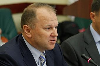Цуканов предложил оградить жителей области от чиновников