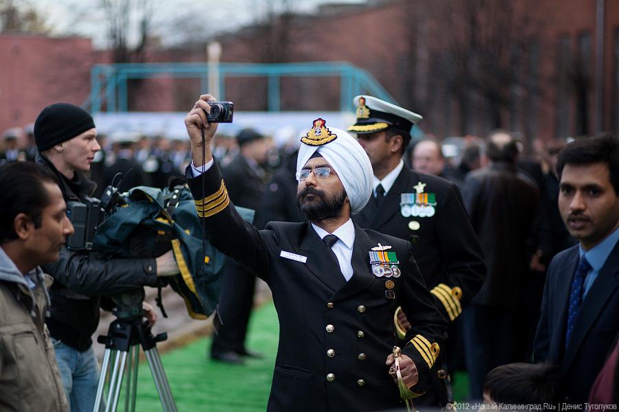 «Второй пошел»: фоторепортаж с церемонии передачи Индии фрегата Tarkash