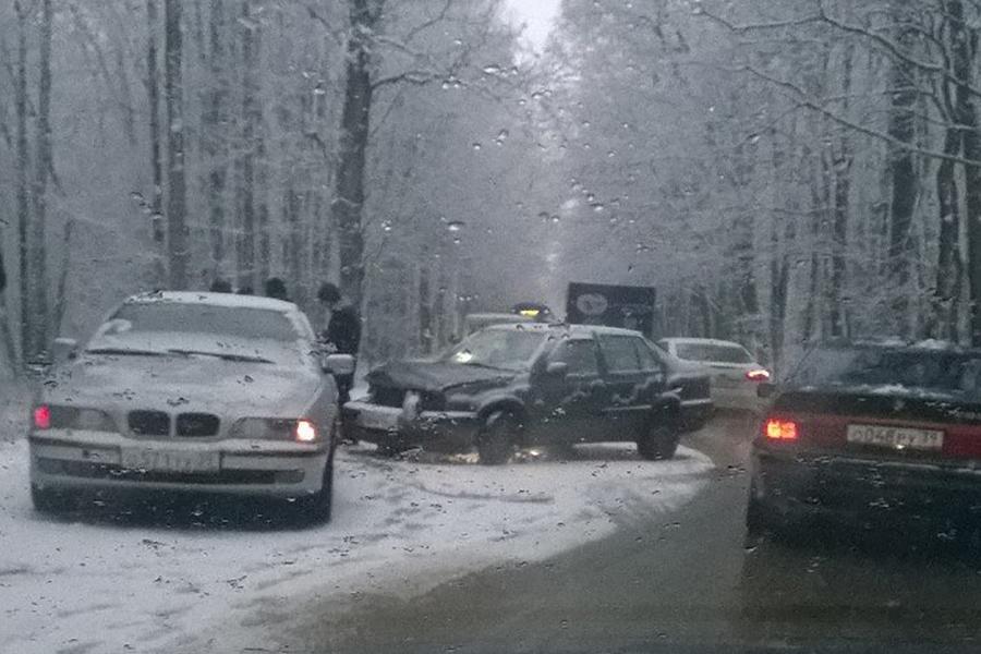 «Утренний адок»: снег стал причиной десятков ДТП в Калининградской области