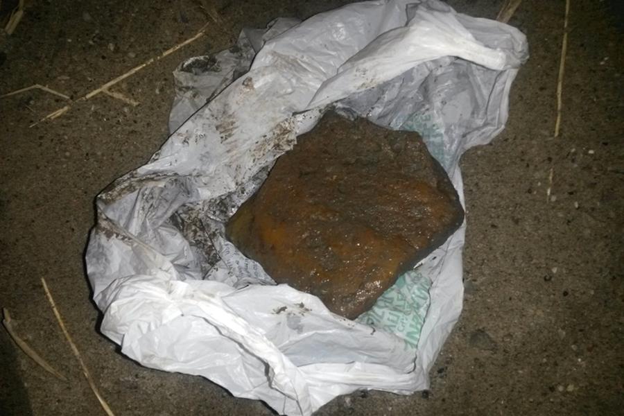 Полиция поймала вора, укравшего на Янтарном комбинате 760-граммовый самородок (фото)