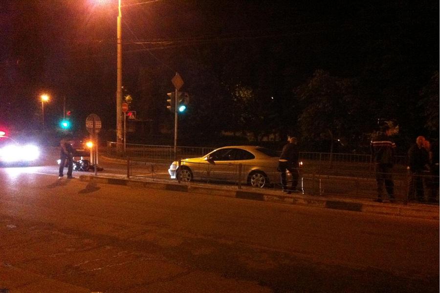 На ул. Горького в ДТП погибла пассажирка мотоцикла, водитель в реанимации (+фото)
