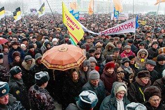 Опрос: россияне не собираются принимать участия в массовых протестах