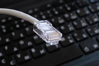 Госдума одобрила закон об ограничении доступа к информации в интернете 