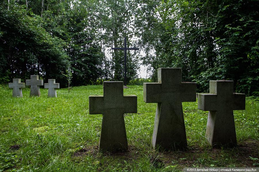 По следам Первой мировой: сельские могилы наступают на мемориалы