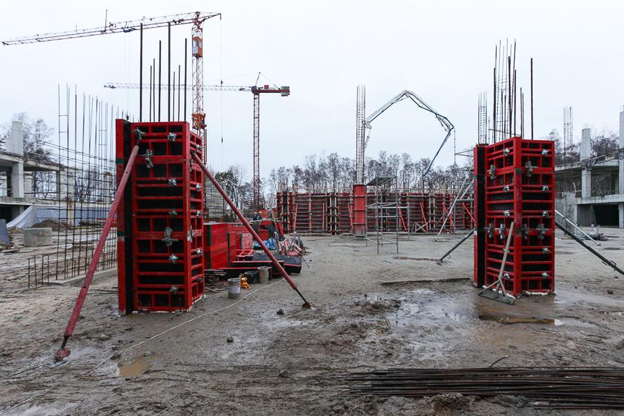 Разморозили: в Светлогорске возобновили строительство Театра эстрады и детского сада