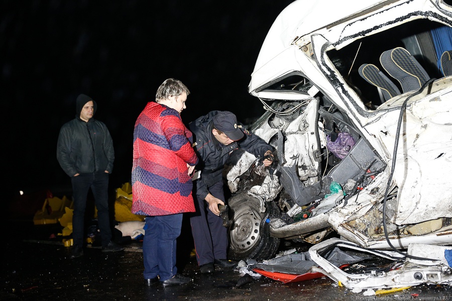 Жертвы ДТП: что происходит на месте аварии под Гвардейском (фото)