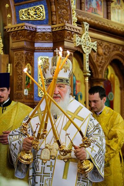 Орден за храм: что Патриарх шепнул на ухо Ярошуку на торжественной службе
