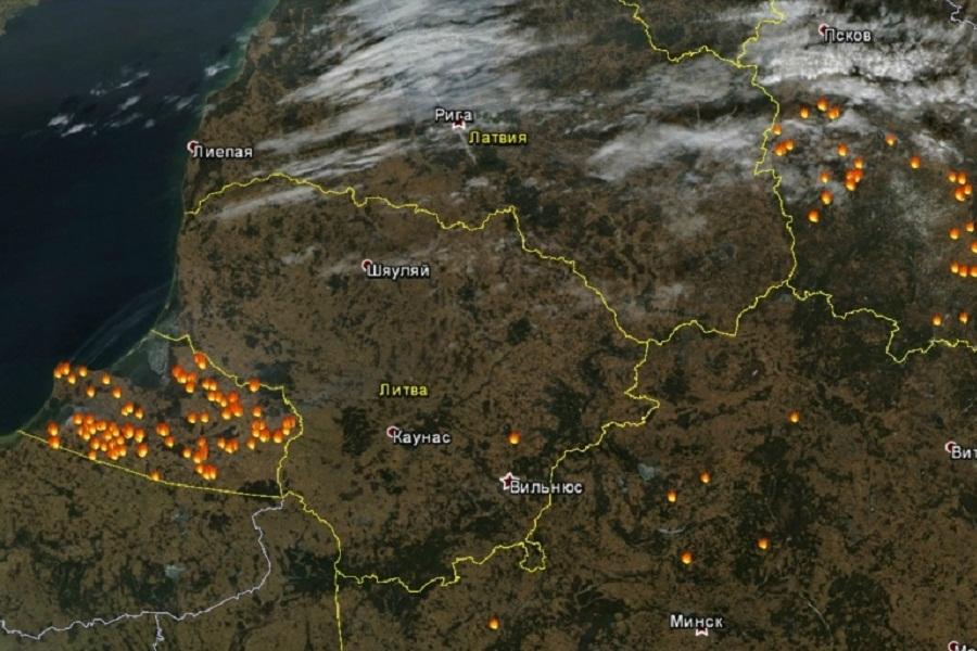 Гринпис: Калининградская область в огне на фоне «темных» соседних стран (снимки из космоса)