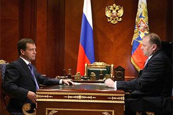 Цуканов доложил президенту, что в регионе "успокоились протестные настроения"