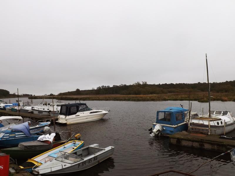 Судовладельцам, базирующимся на реке Тростянка, негде поставить  лодки на зиму