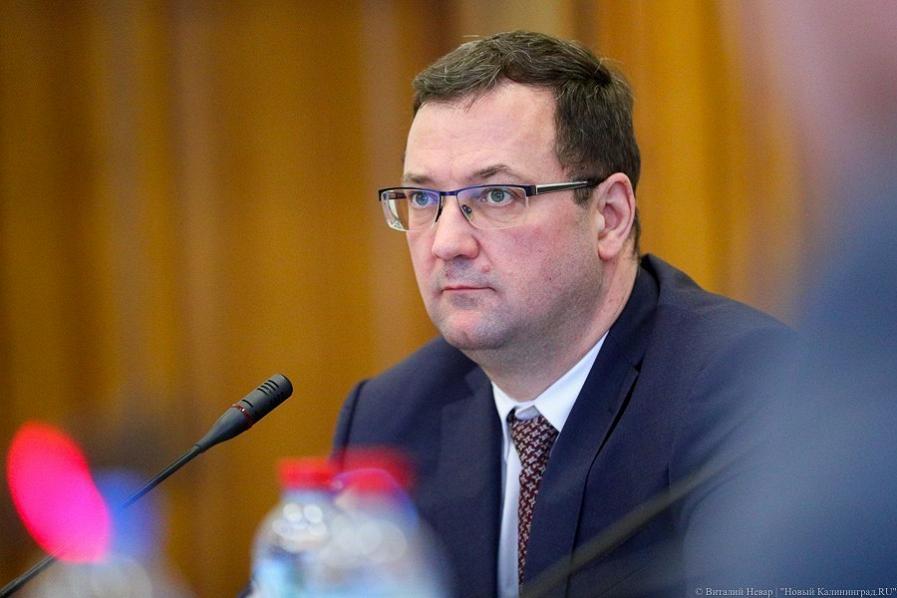 Скандалы и покровительство: Алексей Хряпченко покинул пост директора ЕСОО