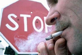 Роспотребнадзор: в России курит 40% населения