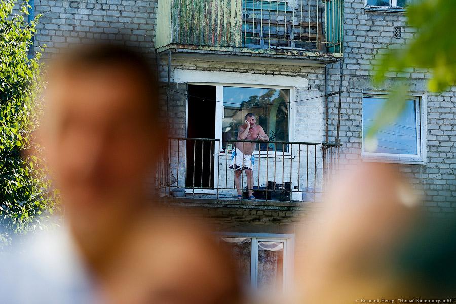 Ремонт и сироты: как Цуканов отремонтированные дома в Советске смотрел