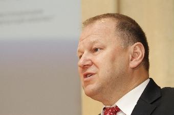 Цуканов пообещал миллиард рублей на программу капремонта домов в 2014 году