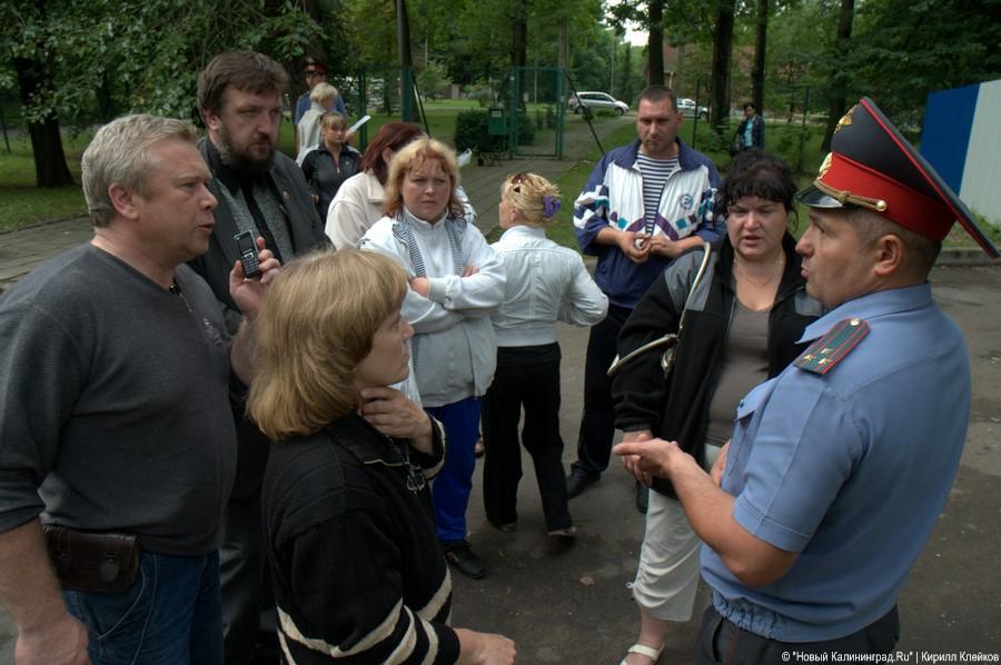 Последствия погрома на Ялтинской: фоторепортаж "Нового Калининграда.Ru"