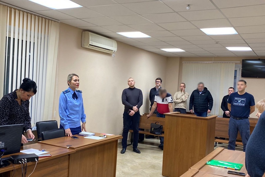 В Калининграде осудили экс-полицейских за хищение изъятого товара и фальсификацию