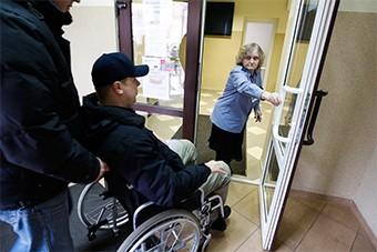 БФУ им. И. Канта закупает лифт для инвалидов за 2 миллиона рублей