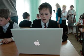 Роскомнадзор предлагает закрыть детям до 18 лет доступ к wi-fi