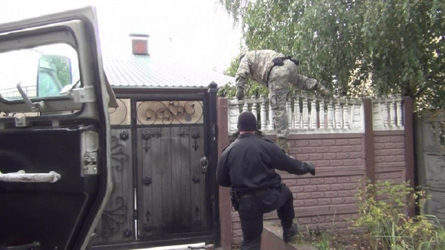 «С дозами в трусах»: под Гурьевском полиция накрыла банду женщин-наркодилеров