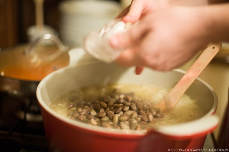 Мы не будем готовить молочного поросенка с майонезом: кейтеринг домашней еды