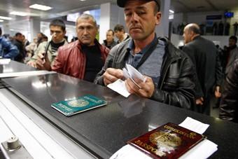 Две трети мигрантов в Калининградской области — граждане Узбекистана