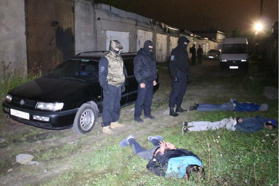 В Калининграде полиция поймала банду угонщиков (фото)