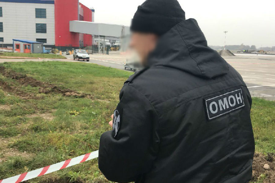 В Калининградском аэропорту при реконструкции нашли противотанковую мину