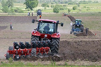 Калининградским сельхозпроизводителям удвоили объемы дизтоплива по льготным ценам 