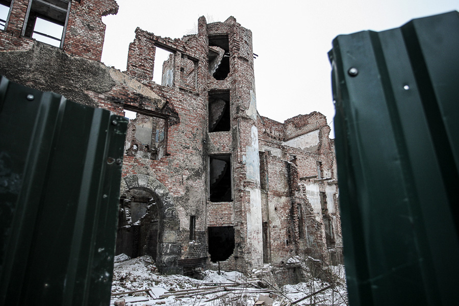 Перманентное запустение: горвласти оценили разрушение «Кройц-аптеки» в полмиллиона рублей