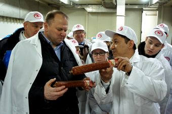 с колбасой2.jpg с колбасой2.jpg