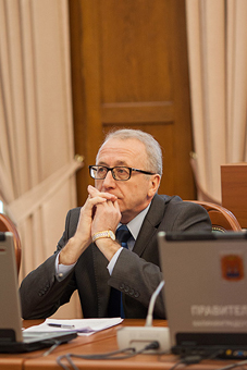 wolf_4.jpg wolf_4.jpg