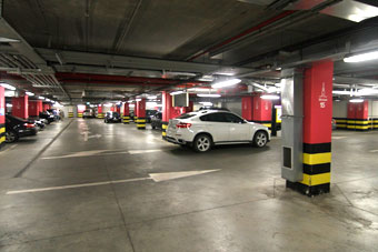 parking.jpg parking.jpg