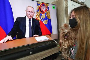 25 марта: Путин выступает перед россиянами с «антикоронавирусным» посланием