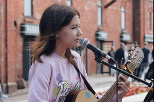 Игра по новым правилам: что ждёт уличных артистов после Нового года 