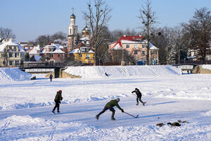 17 января: хоккей на пруду в −14°С