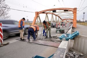 13 апреля: ремонт моста на ул. Киевской