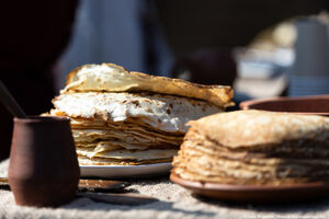 Чучела, викинги и скоморохи: куда отправиться отмечать Масленицу