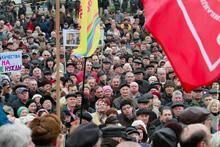 27 марта: митинг протеста у памятника "Родине-Матери"