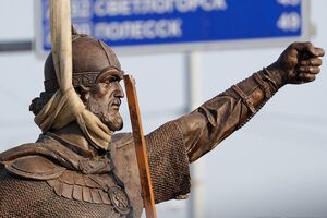 6 марта: в Калининграде устанавливают памятник Александру Невскому
