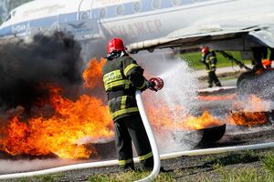 4 мая: в «Храброво» прошли учения по эвакуации пассажиров из самолета