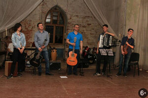 Музыкальный вечер у фонтана. «Nuages»