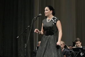 «Жизнь в кредит»