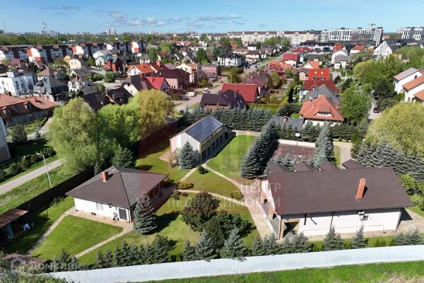 Резиденция, парк и родовое гнездо: топ дорогих домов, продающихся в Калининграде