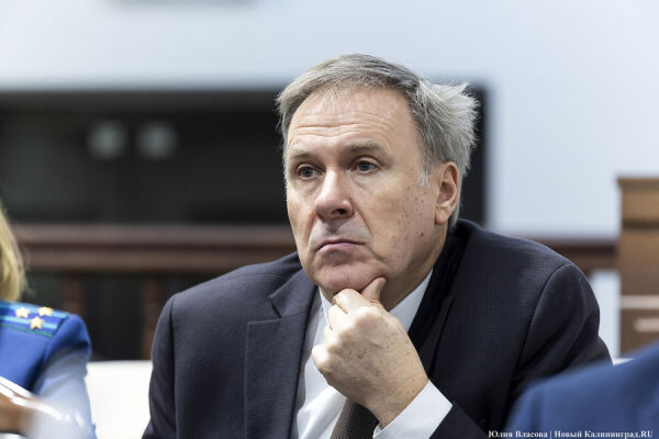 Аборты — под госконтроль: как калининградский омбудсмен борется за демографию