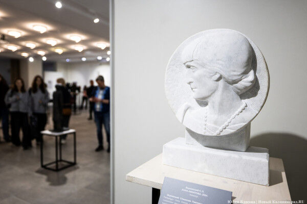 «Героическое безумие» и Тугарин Змей: выставка произведений из Дома-музея Брахерта