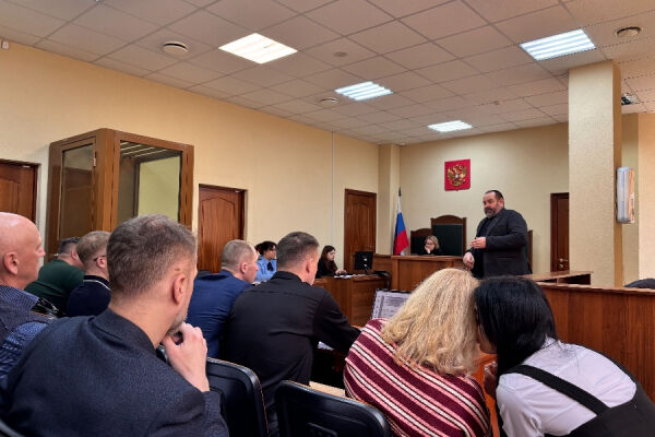 Выжить в лесу в ноябре: как прошли очередные слушания по делу растратах в ФКР